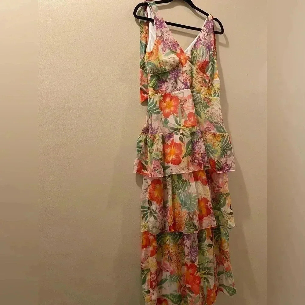 Julia Jordan women’s maxi dress - bright tiered - floral - size 6 - sleeveless
